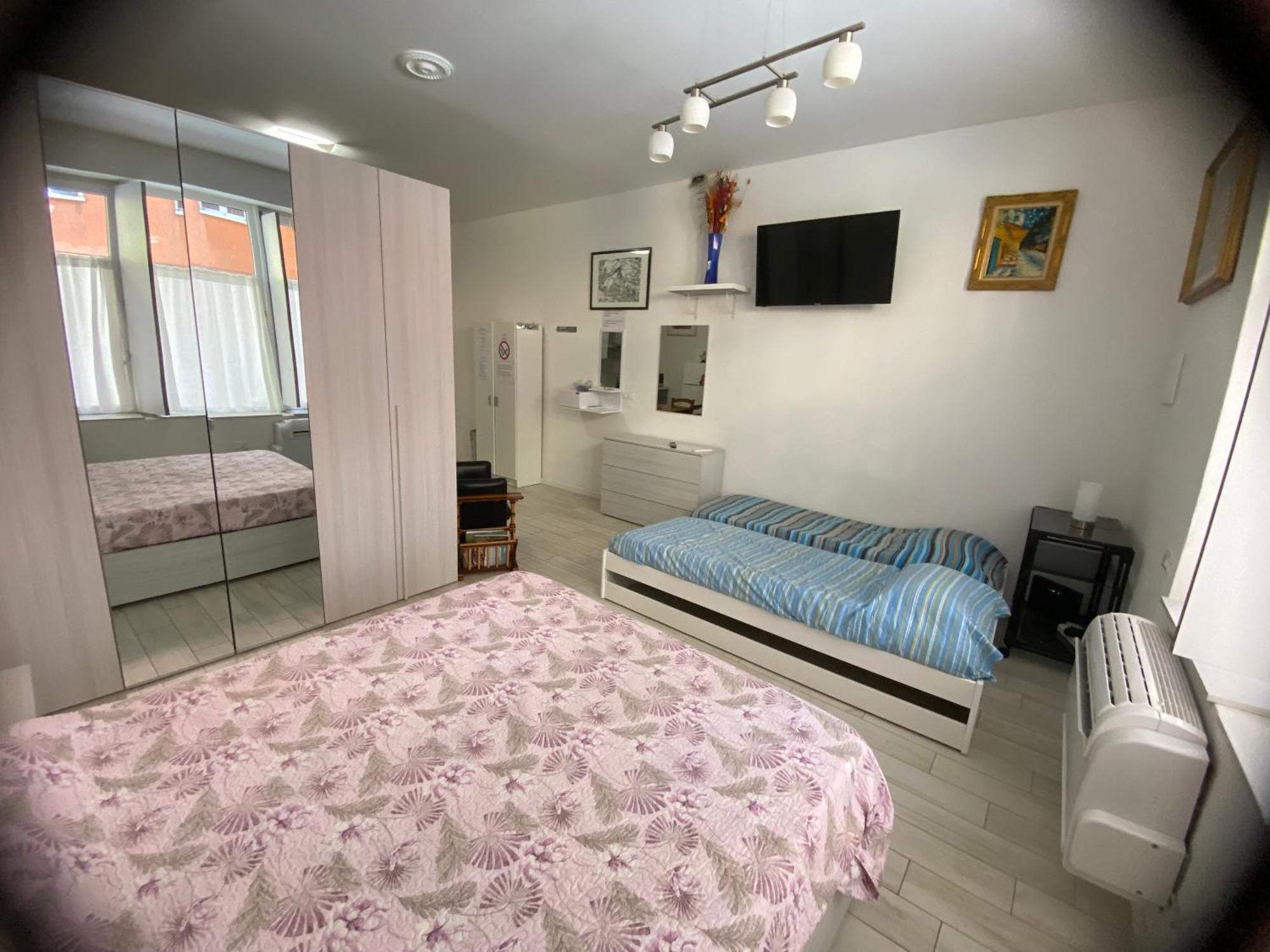 Appartamento House Apartment Tabe Centro Bolonia Zewnętrze zdjęcie